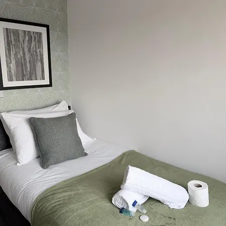 Homestay Tranquil Near Shopping And Centre *