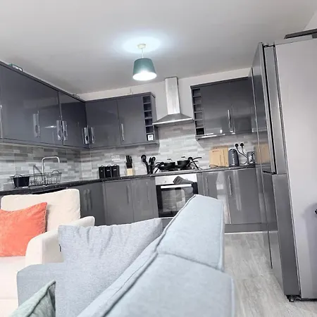 Homestay Tranquil Near Shopping And Centre