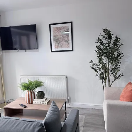 Homestay Tranquil Near Shopping And Centre *